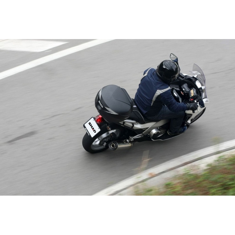 Vrchní kufr na motorku SHAD SH39 karbon - II. jakost