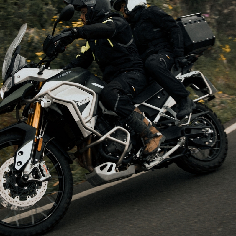 Pantaloni da moto Rebelhorn Hardy II nero Saldi