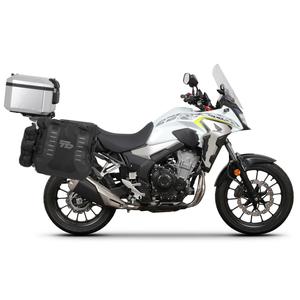 Complete set of SHAD TERRA TR40 adventure saddlebags and SHAD TERRA aluminium 48L topcase, including mounting kit SHAD HONDA CB 500 X