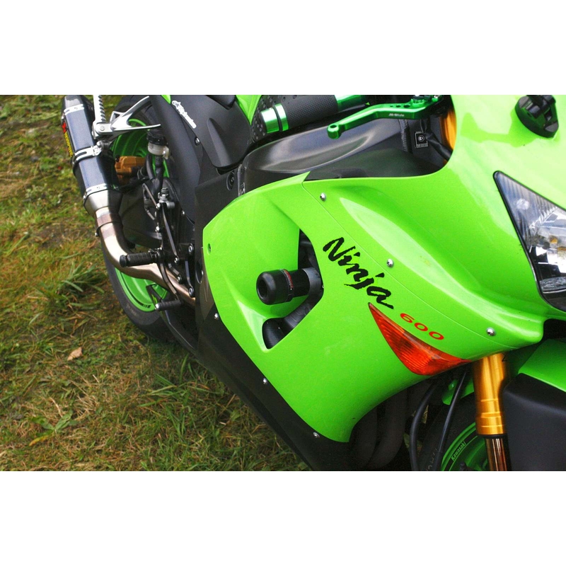 Kawasaki ZX-6R (05-06) con modifica della carenatura Gatling