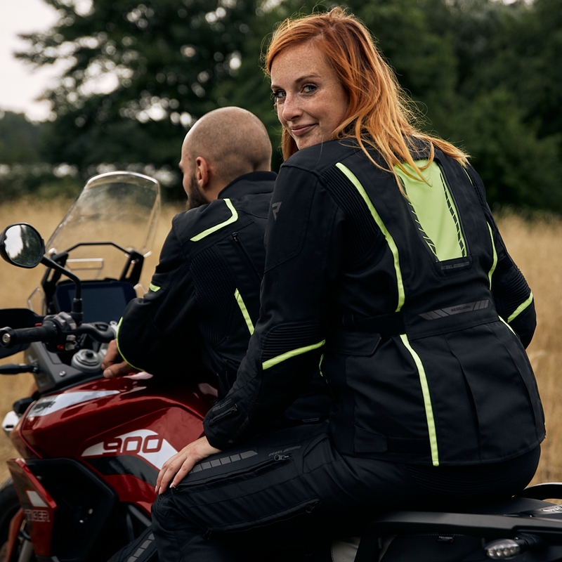 Giacca moto da donna Rebelhorn Hiker III nero-giallo fluo Saldi