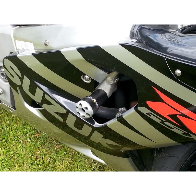 Suzuki GSX-R 750 (00-03) con modifica della carenatura Gatling