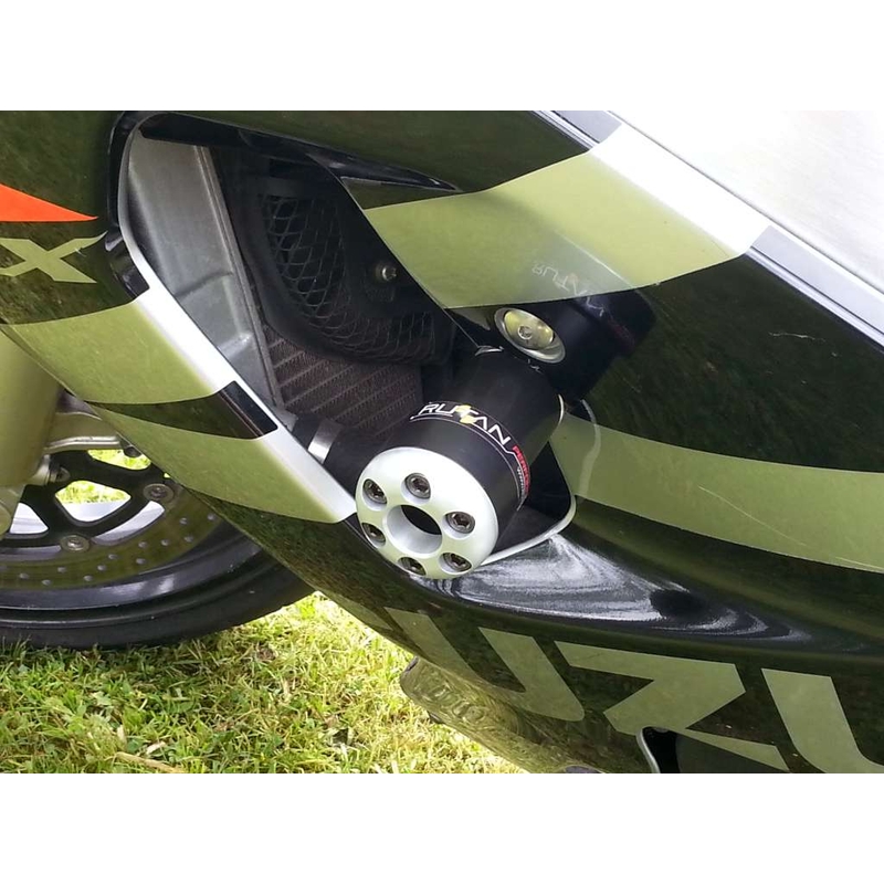 Suzuki GSX-R 750 (00-03) con modifica della carenatura Gatling