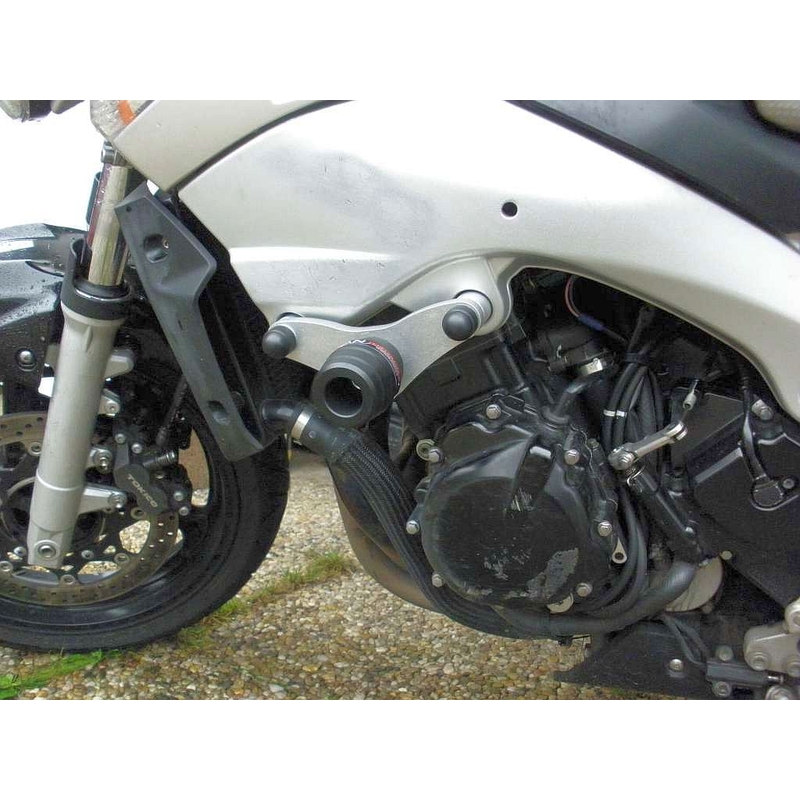 Suzuki GSR 600 set a due punti Gatling