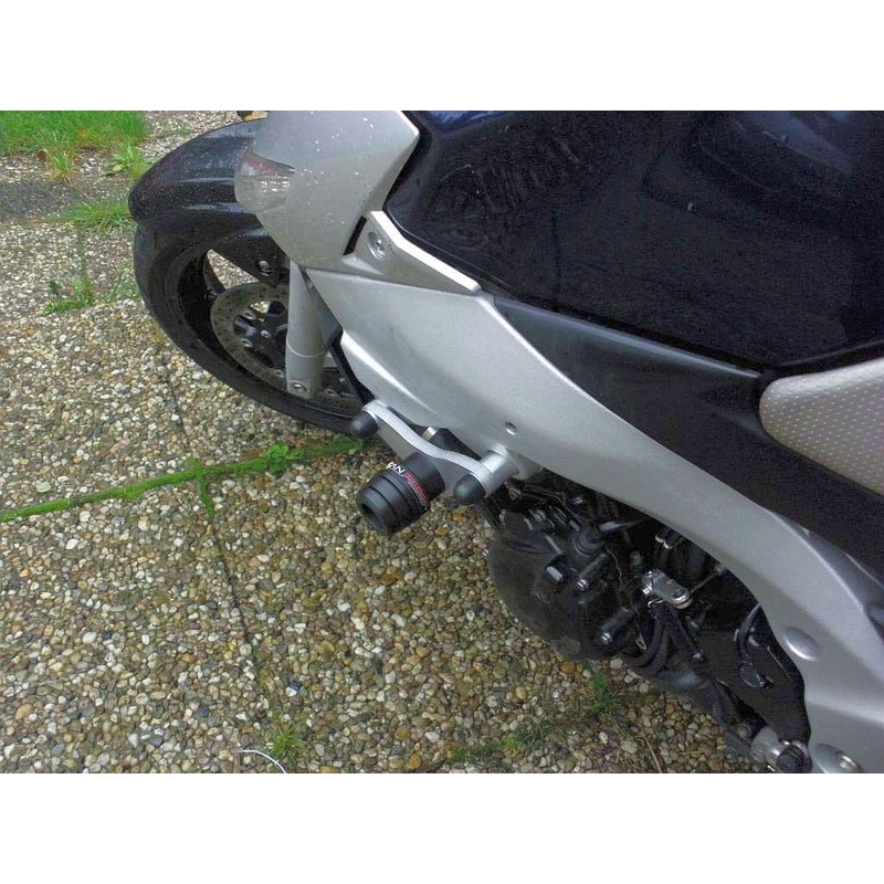 Suzuki GSR 600 set a due punti Gatling