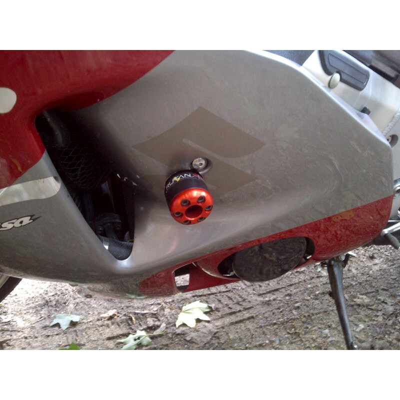 Suzuki GSX-R 1300 (99-07) Freccia