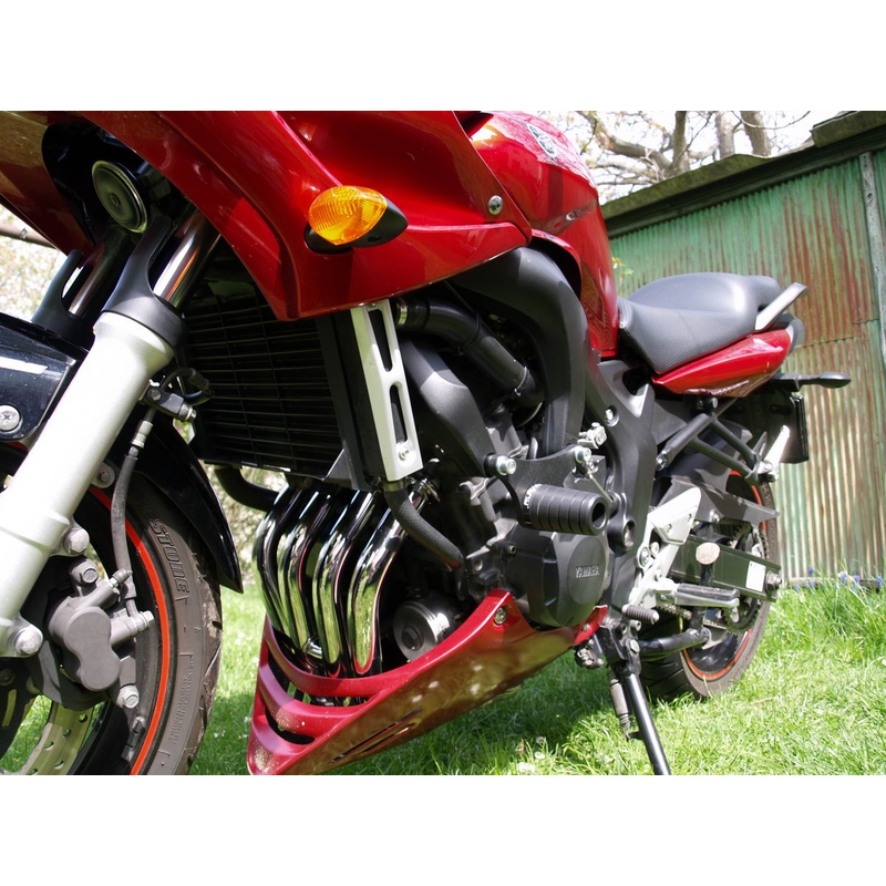 Yamaha FZ6 S2 (06-) (černý rám) Conus