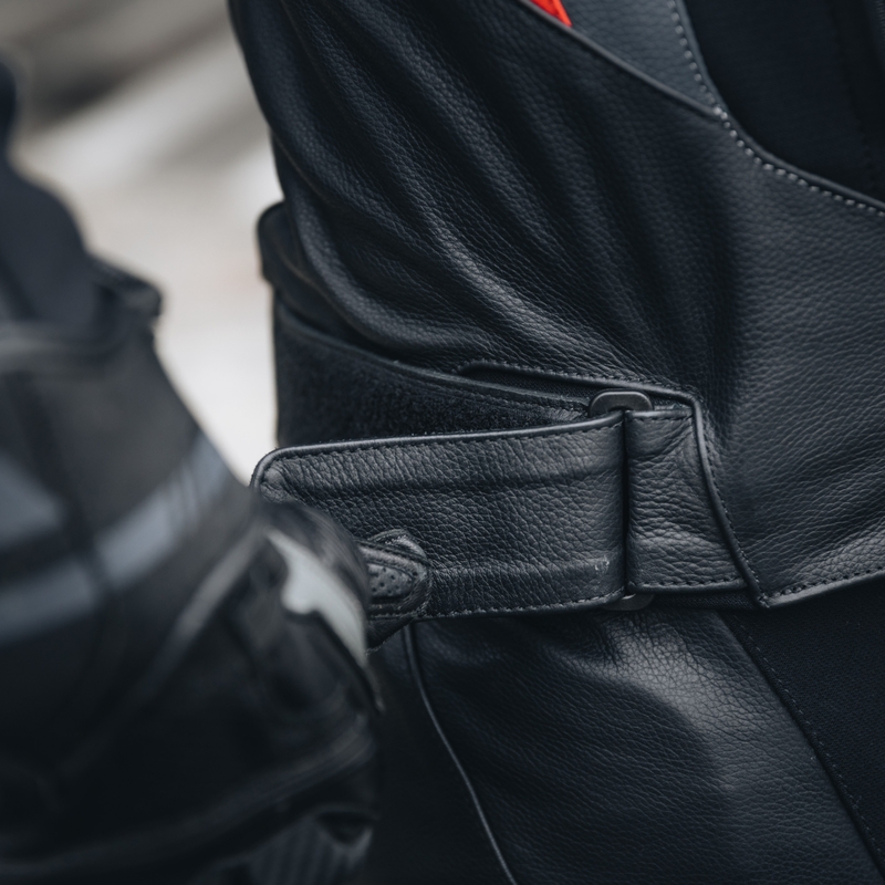 Giacca da moto in pelle Rebelhorn Veloce nero-rosso fluo