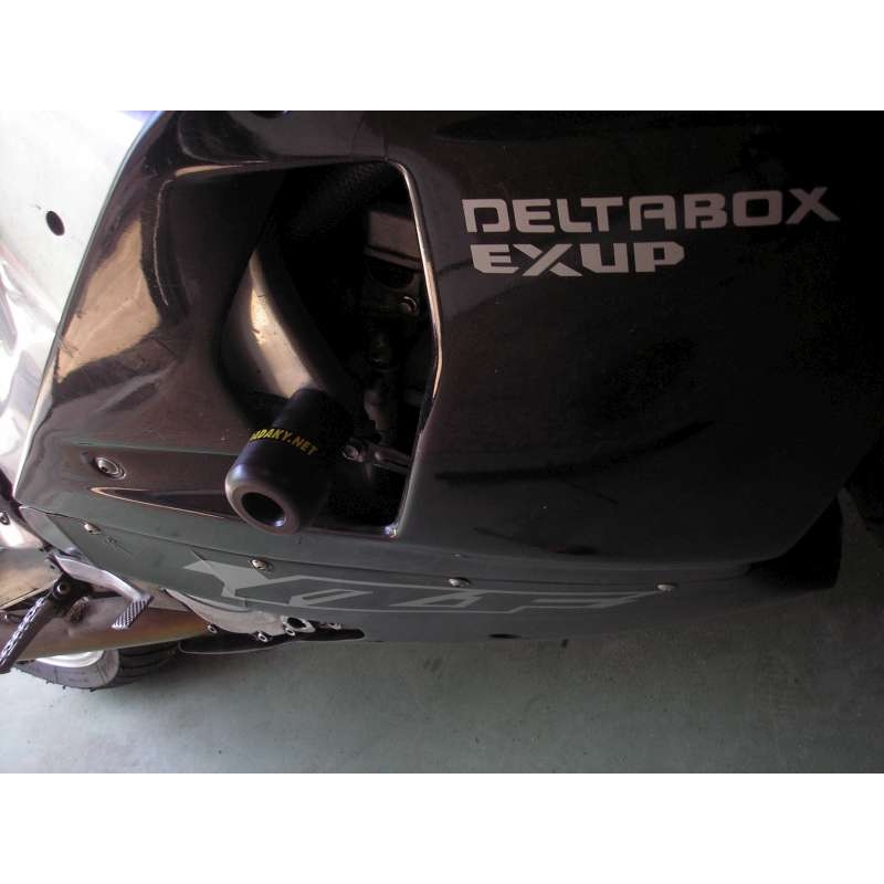 Yamaha YZF-750 Freccia