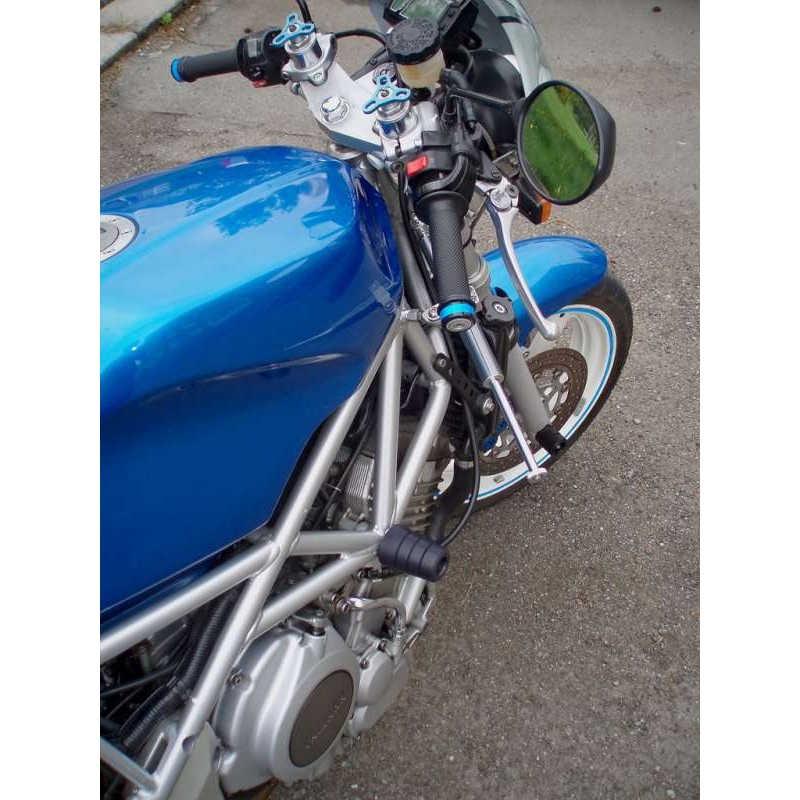 Yamaha TRX 850 Arrow
