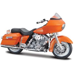 Modello di moto Maisto 2002 FLTR Road Glide