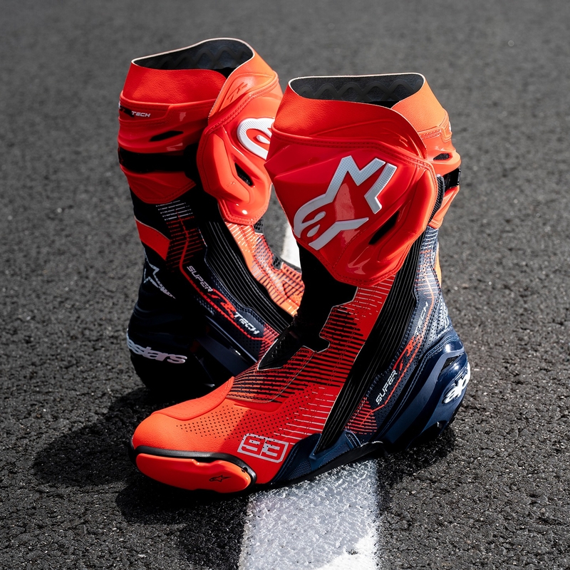 Stivali Moto Alpinestars Supertech R Vented Limited Edition MM93 Marc Marquez Fluo Rosso-Blu-Nero