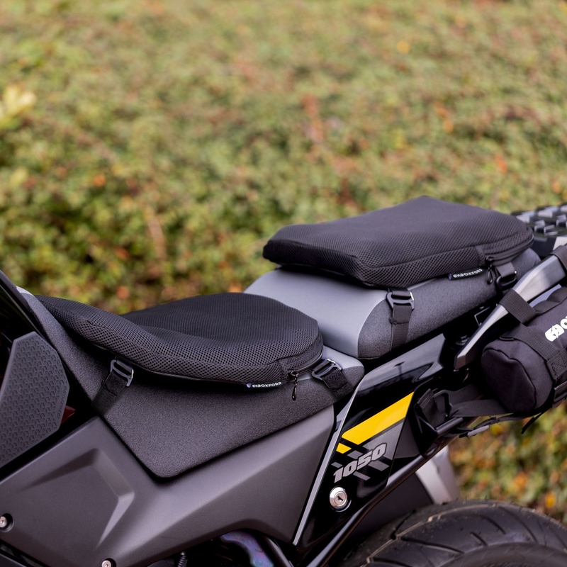 Oxford Air Seat Pillion e cuscino gonfiabile nero Enduro sopra il sedile del passeggero