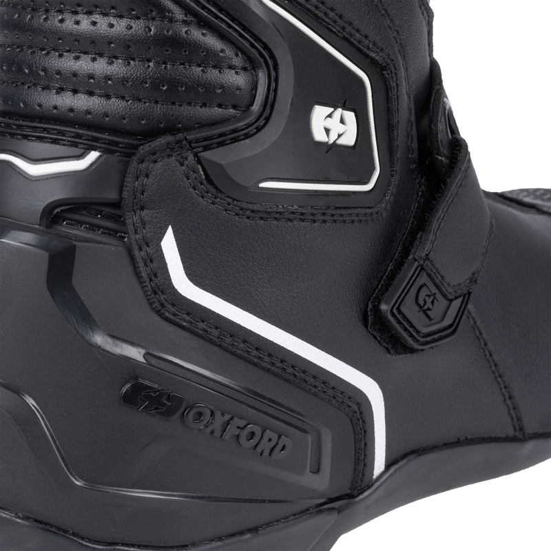 Stivali da moto Oxford Omega Air Short neri