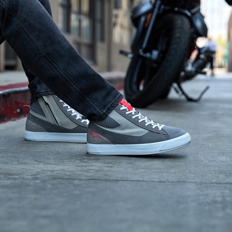 Stivali da moto Alpinestars Stated grigio chiaro-rosso fluo-bianco