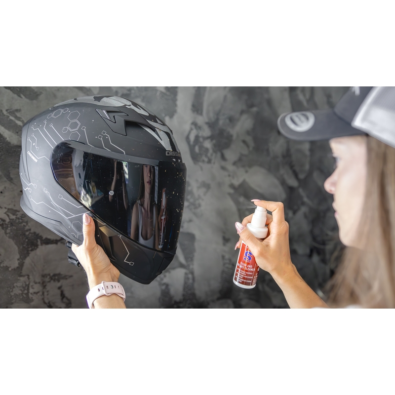 Pulitore per visiere e caschi S100 con panno in microfibra - Pulitore per visiere e caschi 100 ml