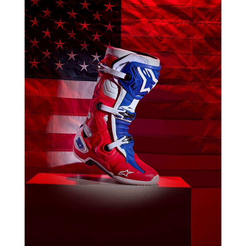 Stivali da moto Alpinestars Tech 10 Limited Edition FORTITUDE Bianco-Blu-Rosso