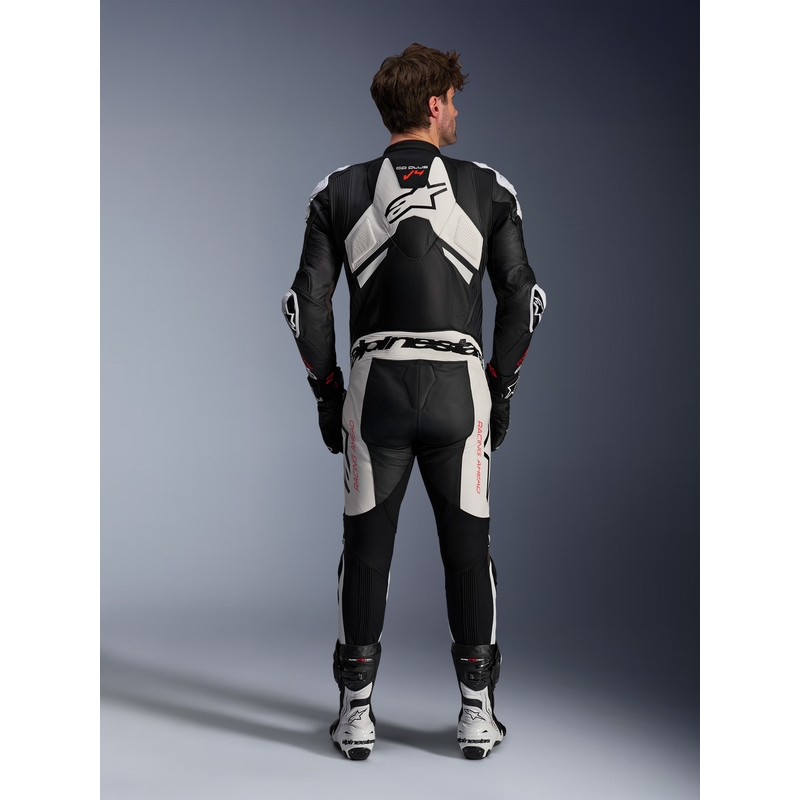 Tuta in pelle monopezzo Alpinestars GP Plus V4 Sprint, compatibile con Tech-air, nera, bianca e rossa fluo