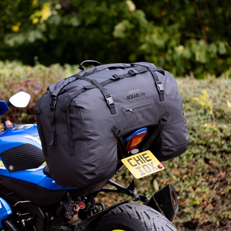 Borsa posteriore Oxford Aqua D-70 nera