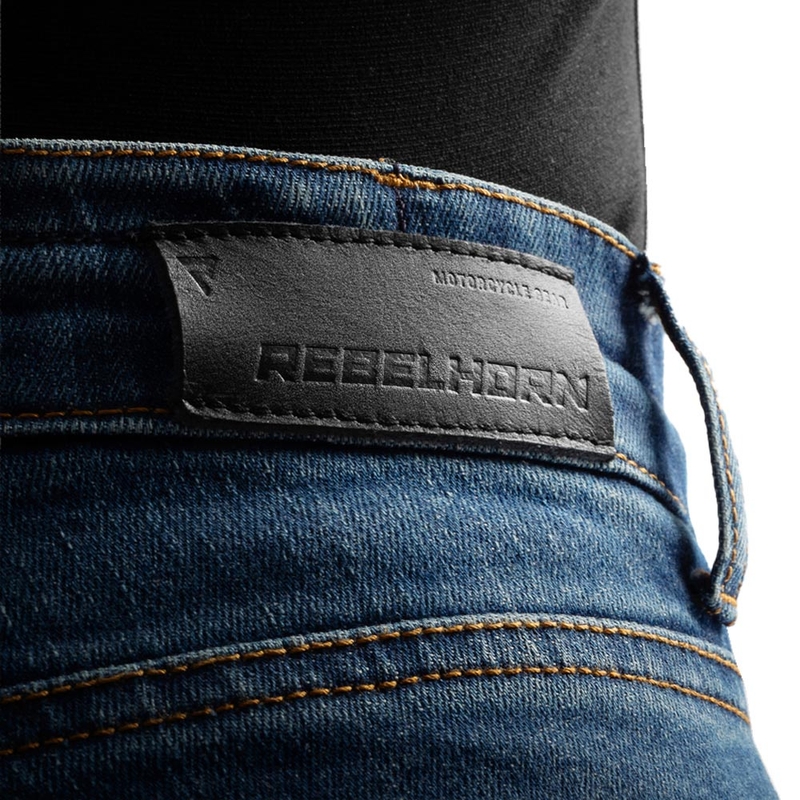 Jeans da motociclista corti da donna Rebelhorn Classic Monolayer blu lavato