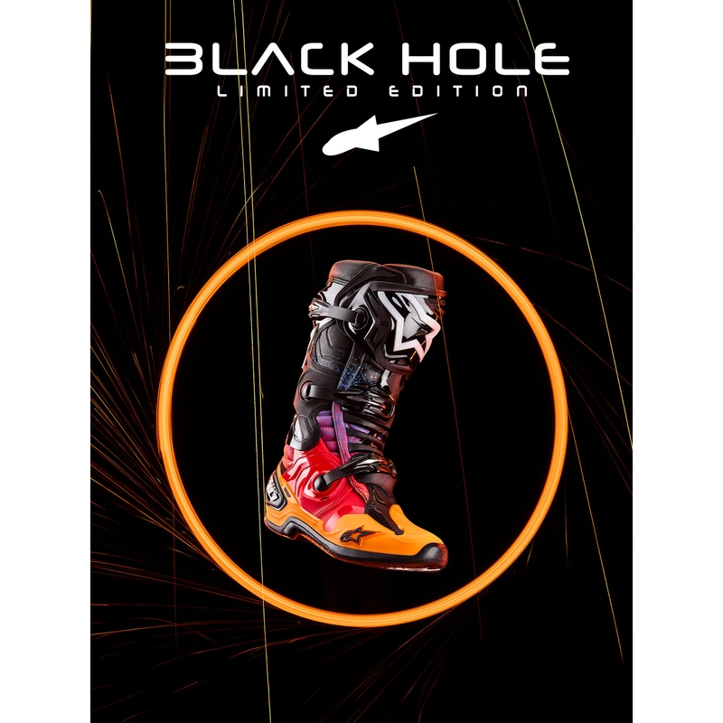 Stivali da moto Alpinestars Tech 10 Limited Edition Black Hole di colore nero