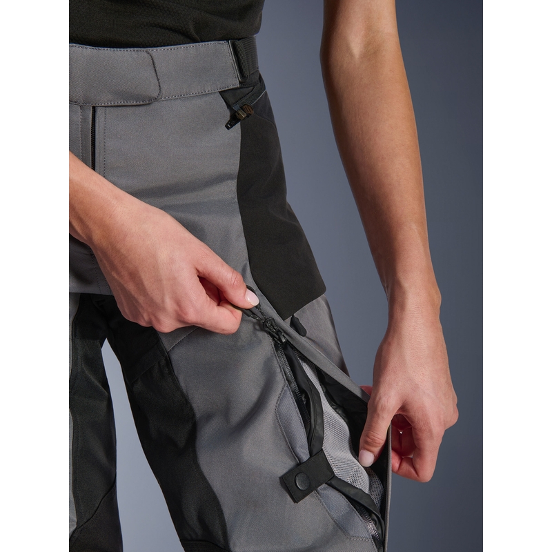 Pantaloni da moto da donna Alpinestars Stella Andes V4 Drystar nero-grigio scuro