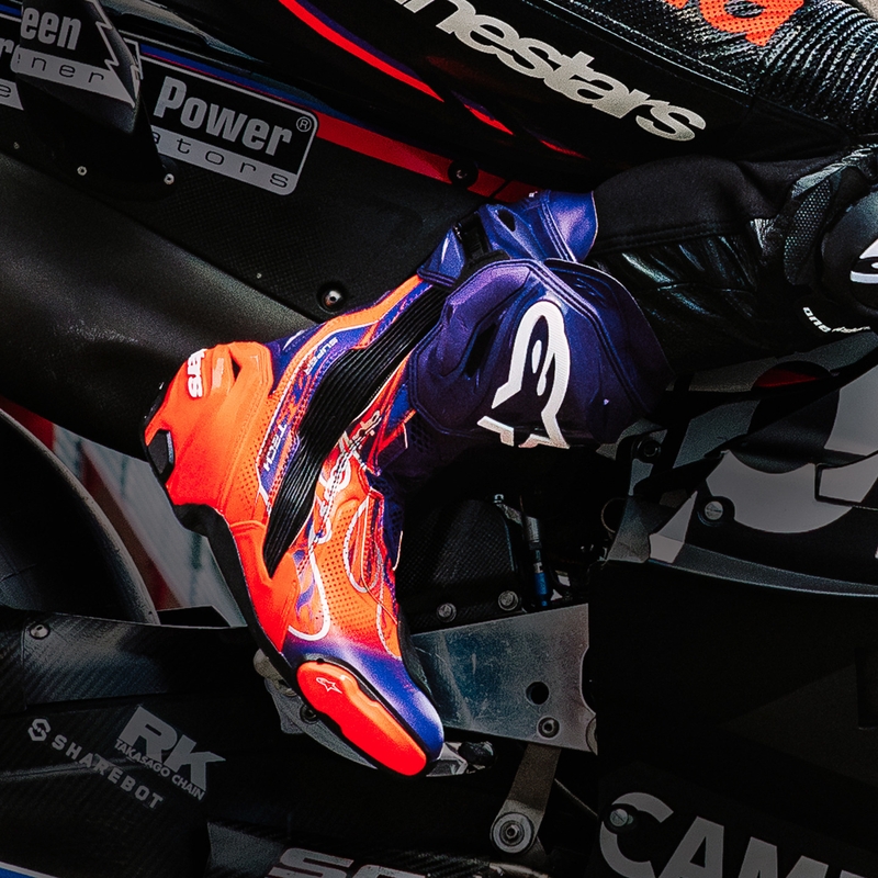 Stivali da moto Alpinestars Supertech R Vented Flyte edizione limitata Jorge Martin viola-rosso-nero
