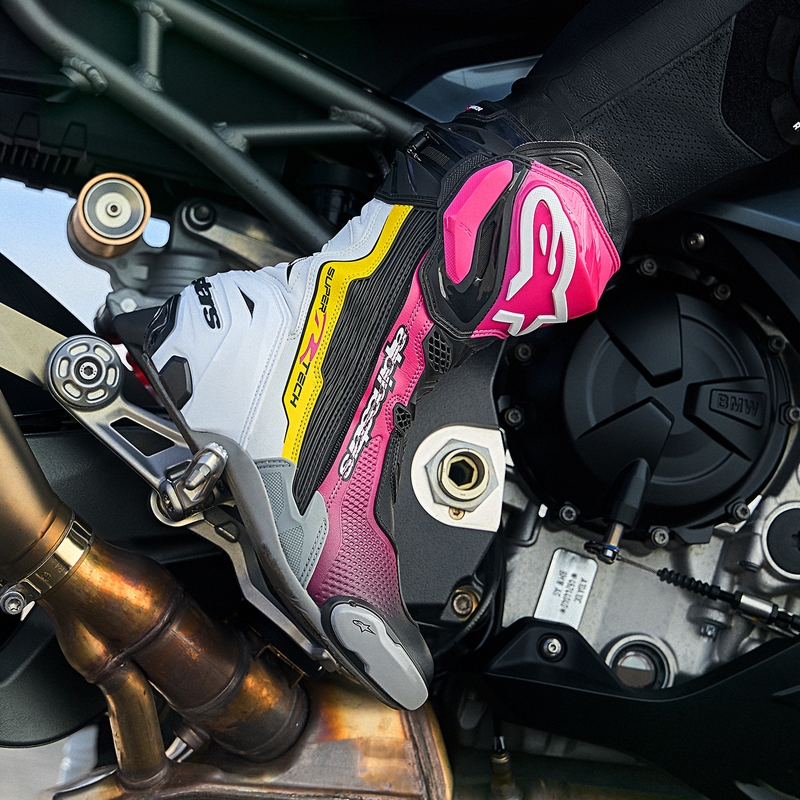 Stivali da moto Alpinestars Supertech R neri-bianchi-rosa-gialli