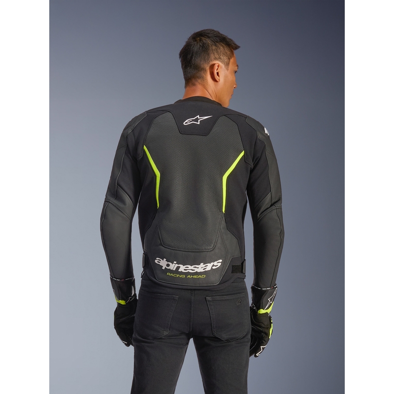 Giacca da moto in pelle Alpinestars GP Force V2 Airflow, nera e giallo fluo.