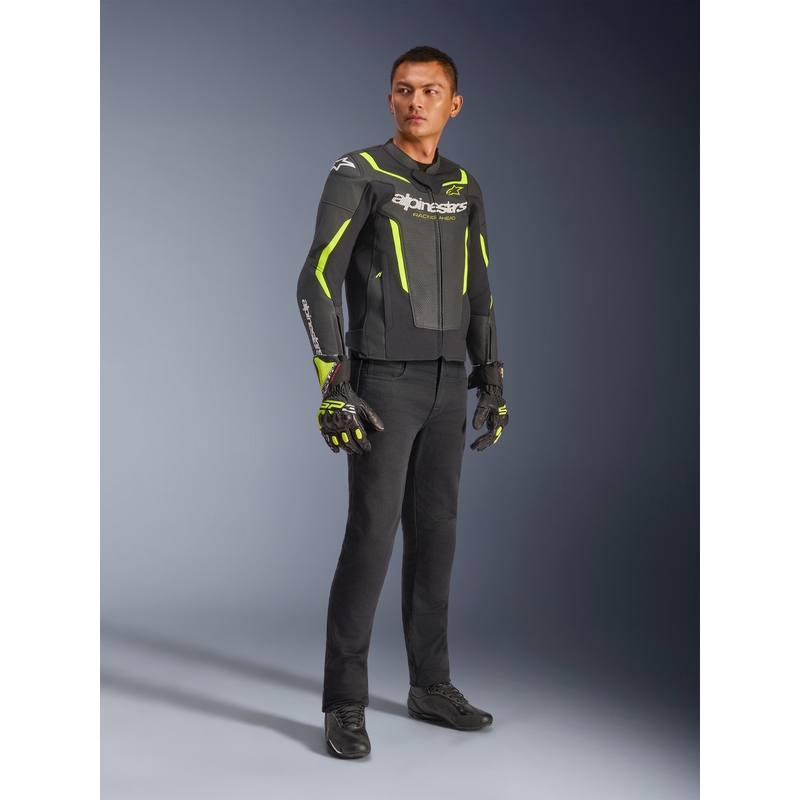 Giacca da moto in pelle Alpinestars GP Force V2 Airflow, nera e giallo fluo.