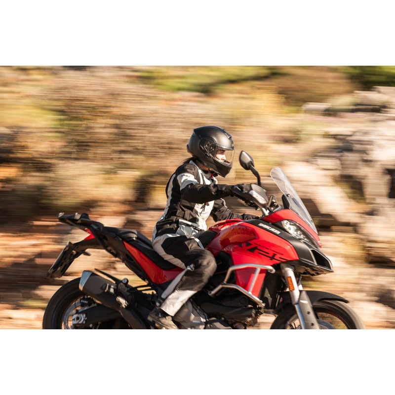 Casco integrale da moto Cardo Beyond GTS nero