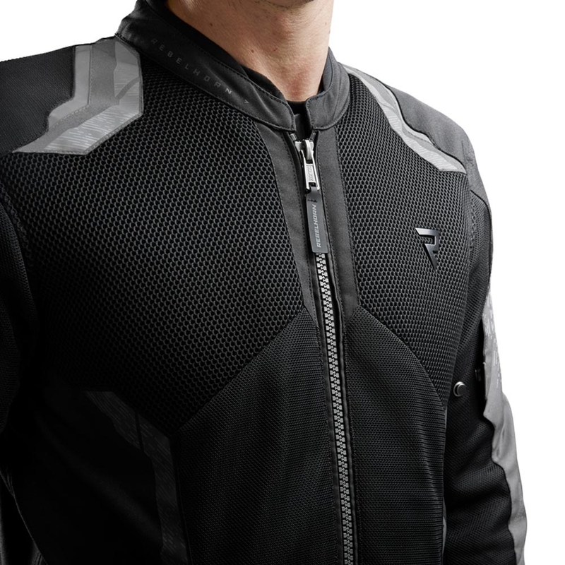 Giacca da motociclista Rebelhorn Jax, nera e grigia.