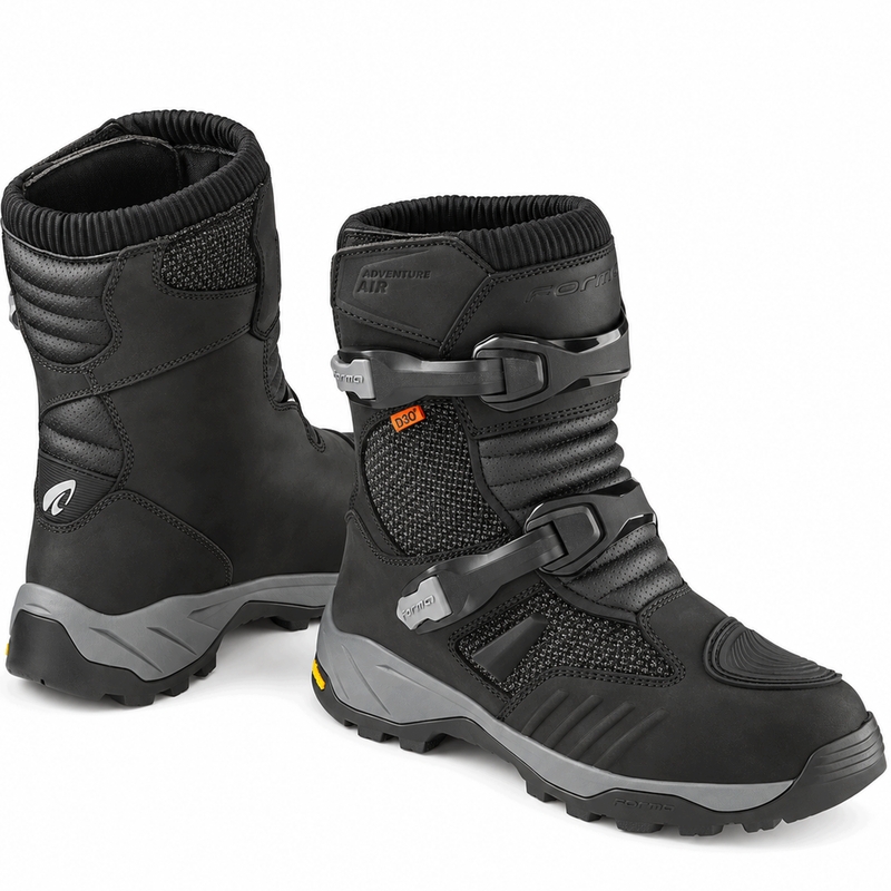 Stivali da moto Forma Adventure Air Low Dry neri